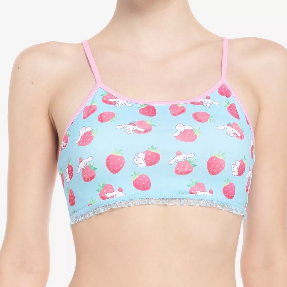 Cinnamoroll Strawberry Bralette Hot Topic Sanrio‎ Hello Kitty